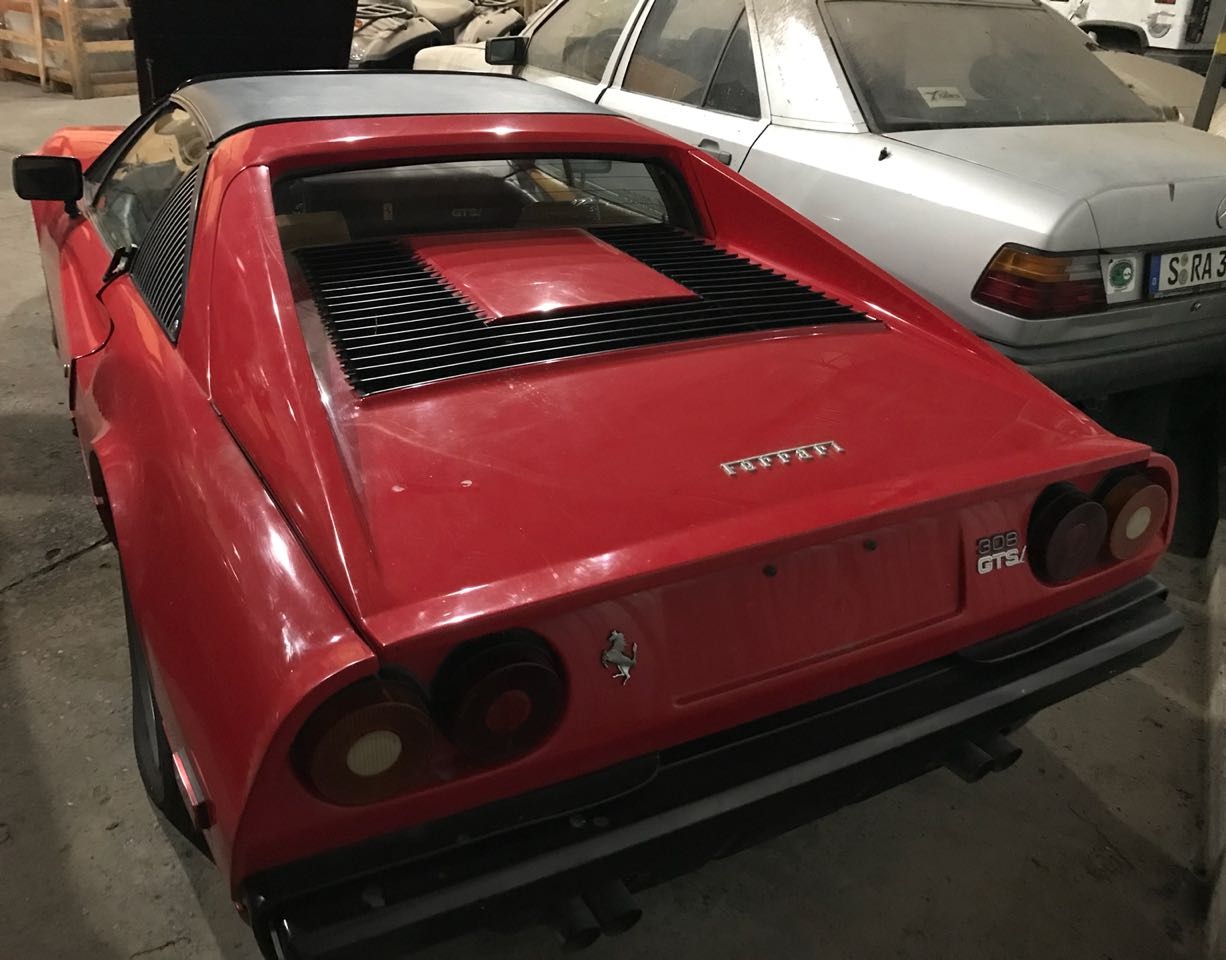 Ferrari (1)