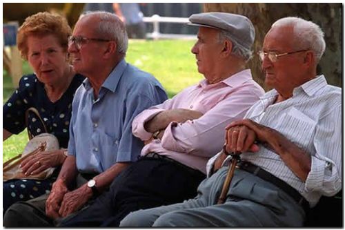 El Gobierno Nacional dará un bono de $8.000 para los jubilados y pensionados.