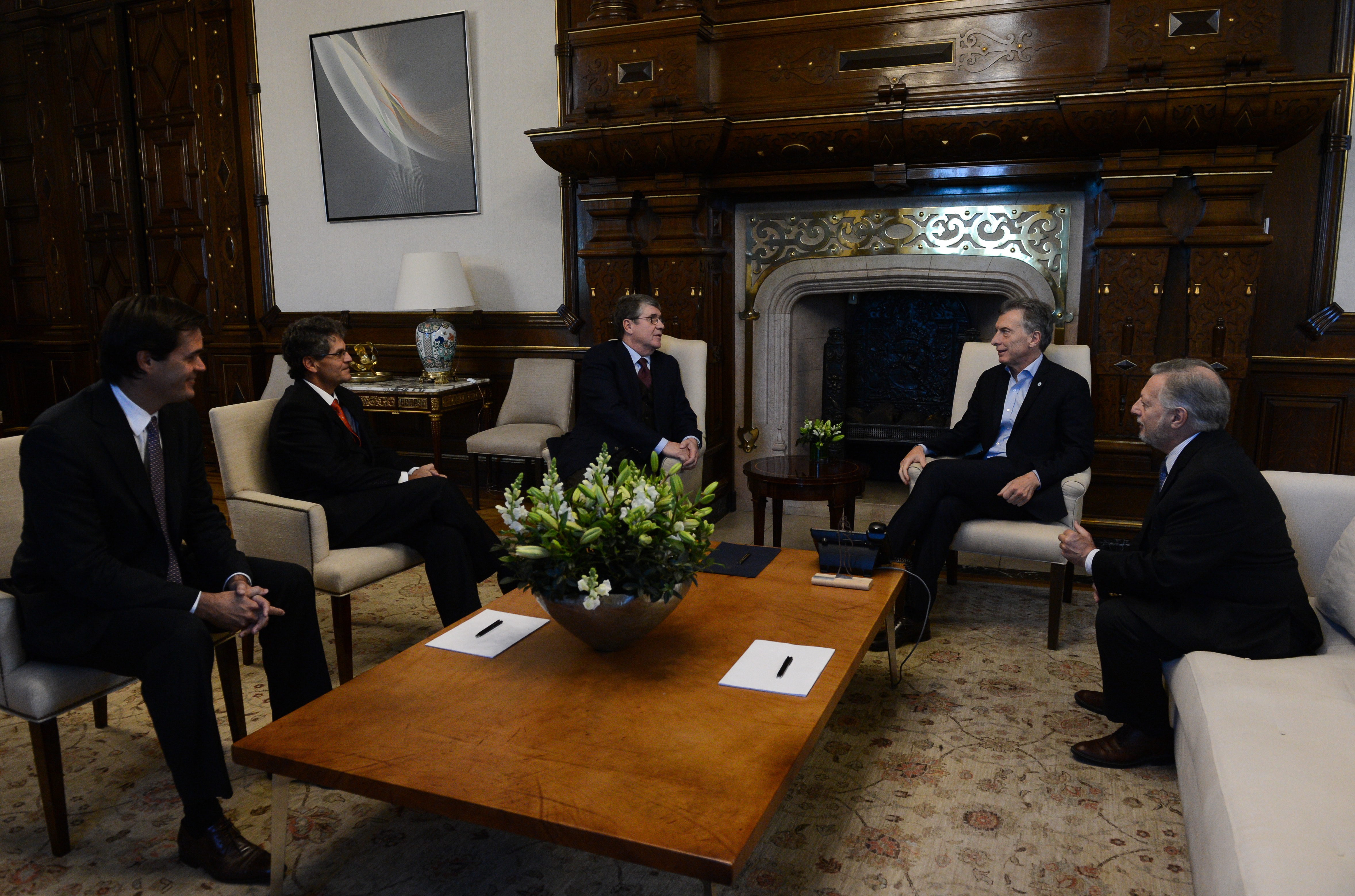 El presidente Macri recibió a directivos de las empresas Shell y Raizen