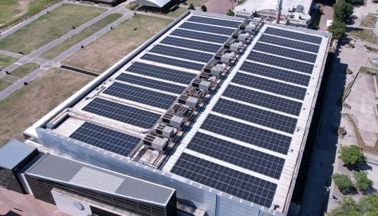 Se inauguró el mayor parque solar de la Ciudad de Buenos Aires.